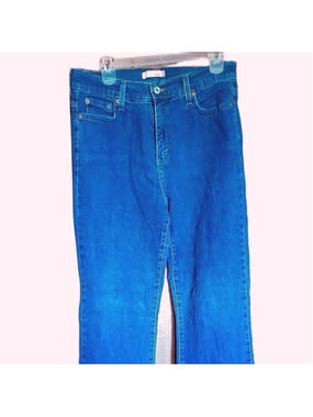 Perfectly Slimming Levis 512 Jeans